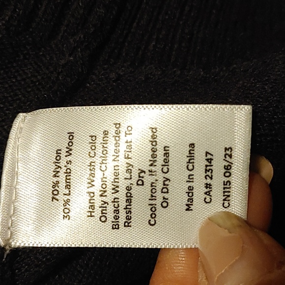 Half Zip Mockneck Fair Isle  Wool blend Sweater Sz.S NWT - Picture 8 of 8